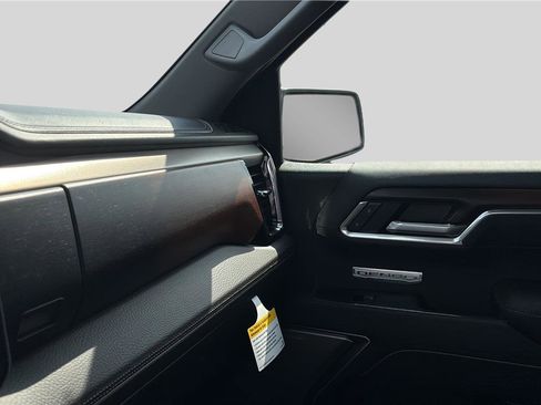 New 2026 GMC Sierra 1500 Denali AWD/4WD image 10