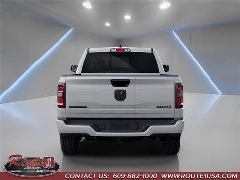 New 2026 RAM 1500 4x4 Crew Cab image 8