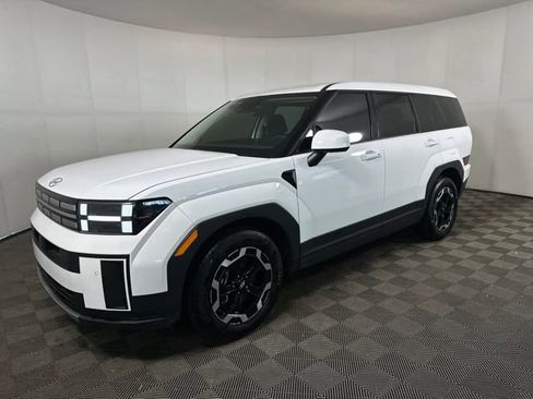 Used 2025 Hyundai Santa Fe SE image 7