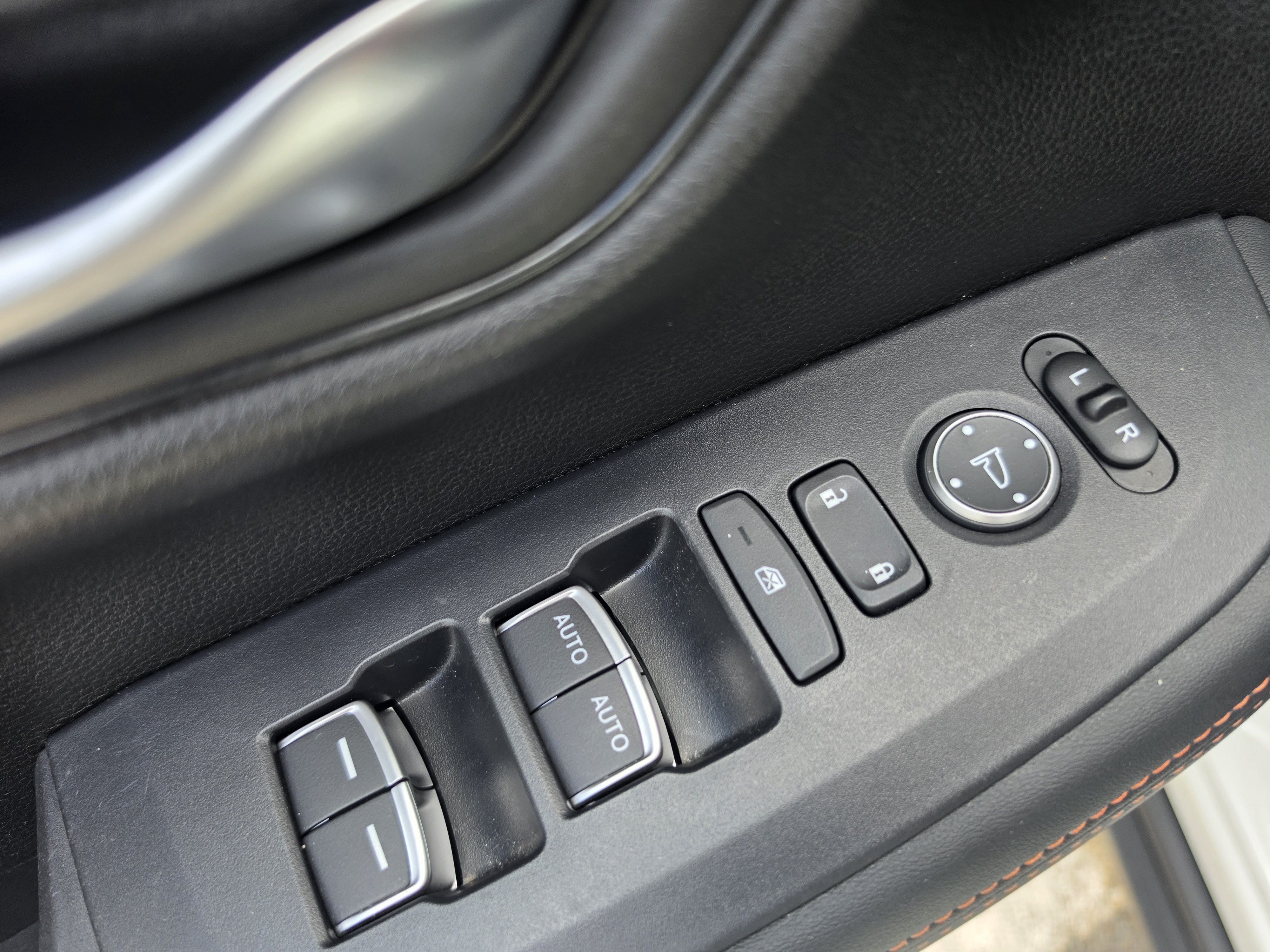 Certified 2024 Honda HR-V Sport image 18