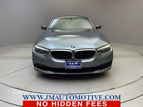 Used 2017 BMW 540i xDrive image 8
