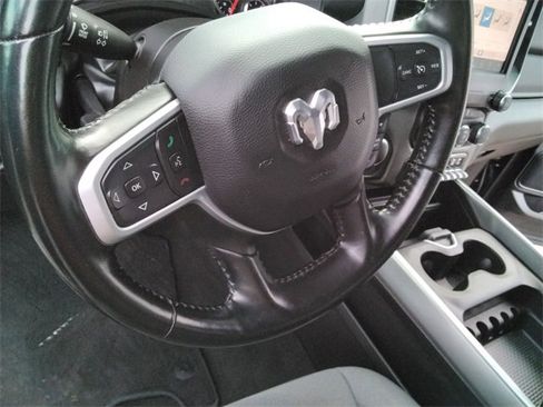 Used 2023 RAM 1500 Big Horn image 27