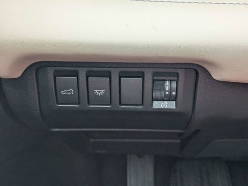 Certified 2025 Subaru Ascent Limited AWD/4WD image 28