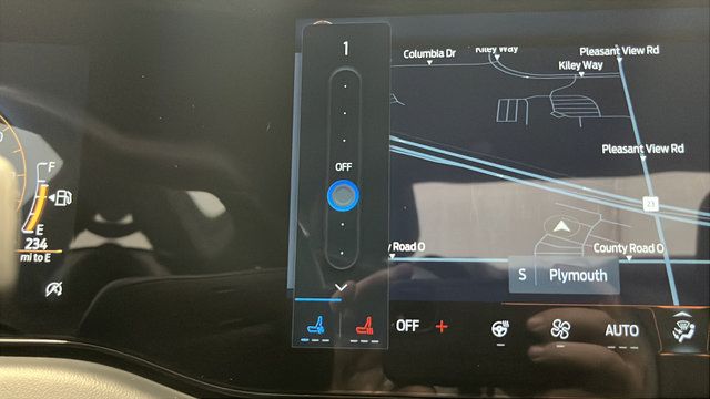 Used 2025 Ford Mustang Premium RWD image 29
