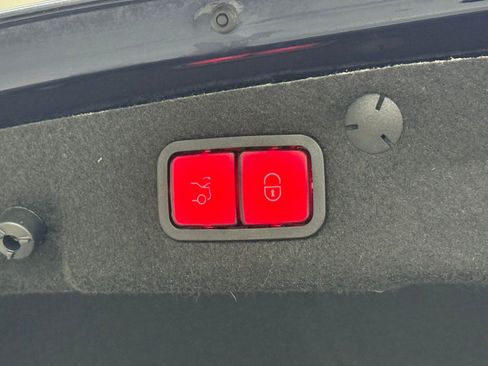 Used 2020 Mercedes-Benz C 43 AMG 4MATIC Sedan image 49