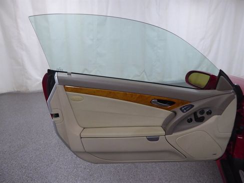 Used 2004 Mercedes-Benz SL 500 image 17