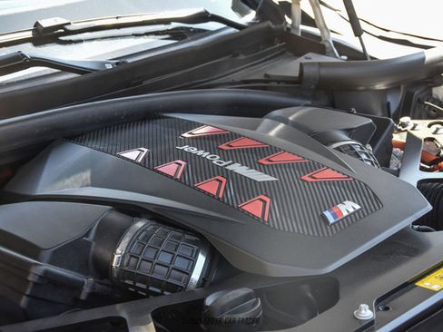 Used 2024 BMW XM w/ M Driver's Package image 18