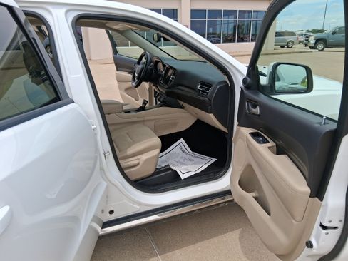 Used 2021 Dodge Durango SXT AWD/4WD image 17