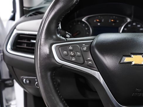 Used 2022 Chevrolet Equinox LT w/ LT True North Edition image 12