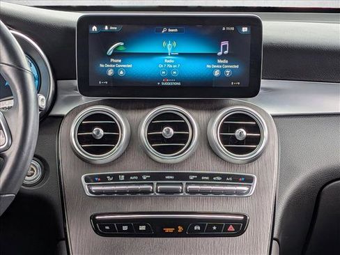 Used 2022 Mercedes-Benz GLC 300 4MATIC image 13