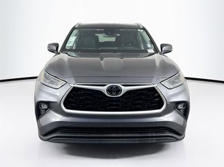 Certified 2024 Toyota Highlander XLE video 3