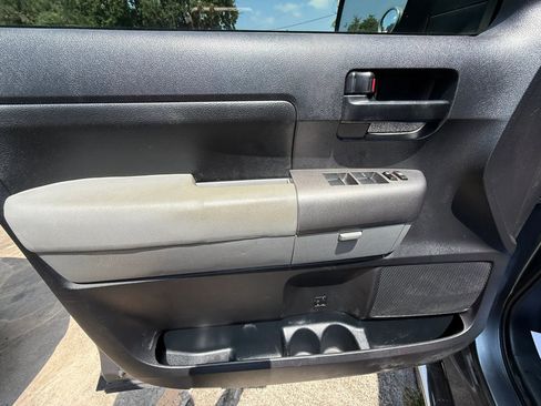 Used 2010 Toyota Tundra 2WD Double Cab image 18