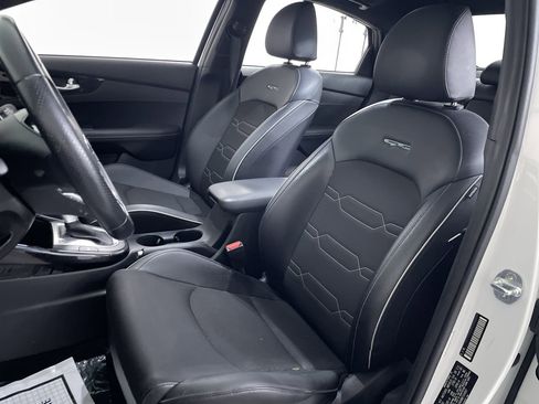 Used 2021 Kia Forte GT-Line w/ GT-Line Premium Package image 12