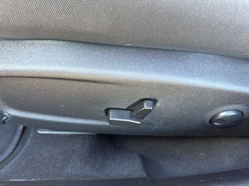 Used 2023 Dodge Charger SXT image 11