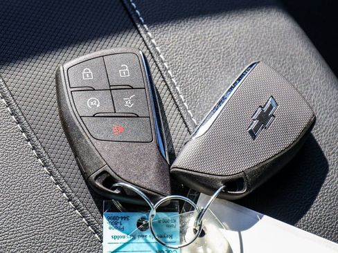 New 2026 Chevrolet Traverse RS w/ LPO, Floor Liner Package image 39