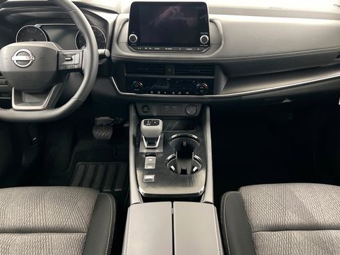 New 2026 Nissan Rogue SV FWD image 13