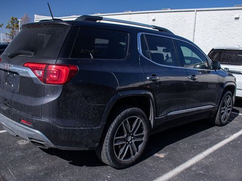 Used 2017 GMC Acadia Denali w/ Technology Package image 4