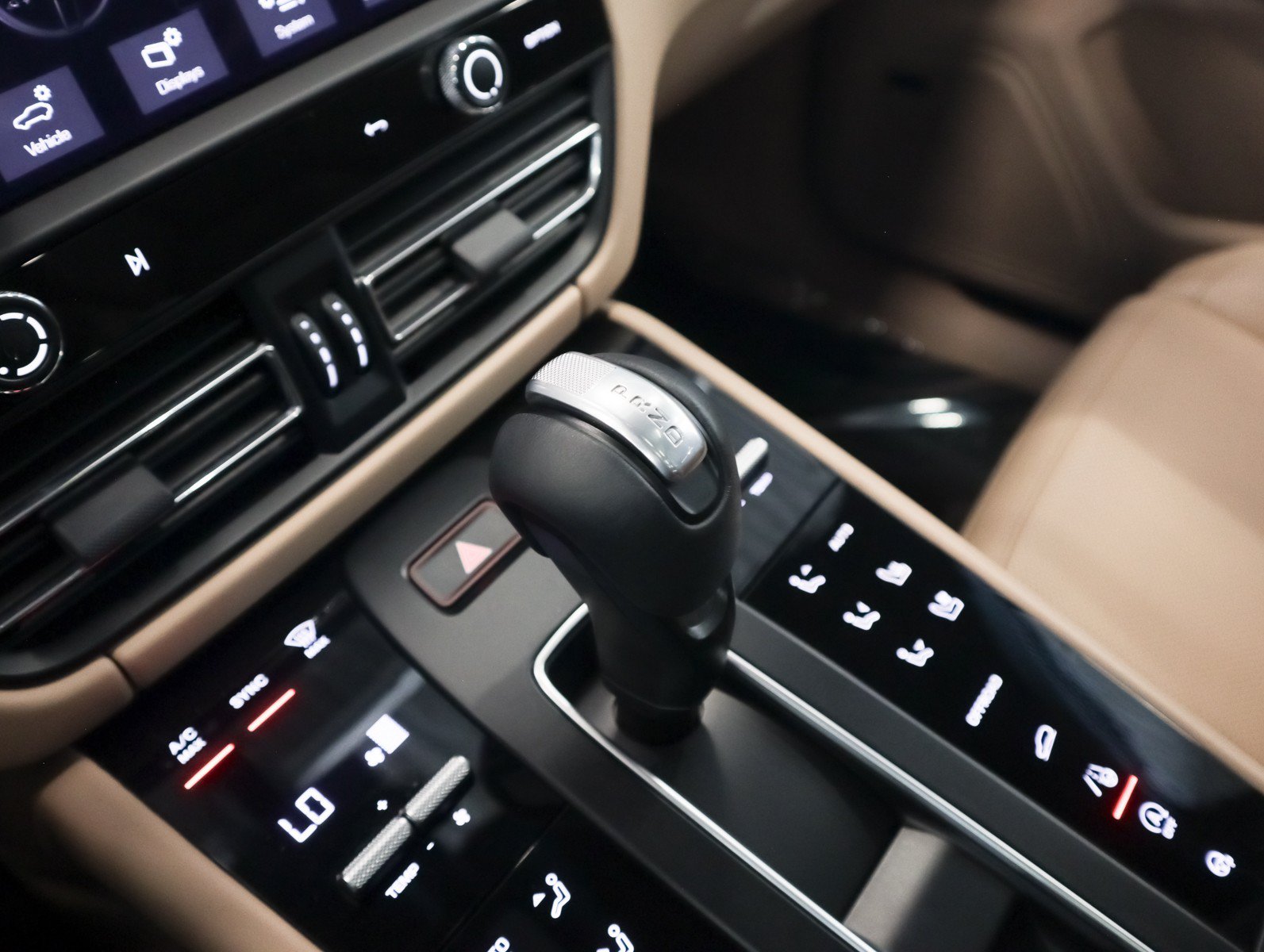 Certified 2023 Porsche Macan GTS AWD/4WD image 17