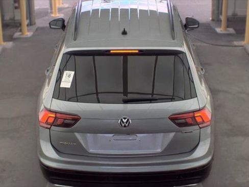 Used 2020 Volkswagen Tiguan S w/ 3rd Row Seat Package AWD/4WD image 7