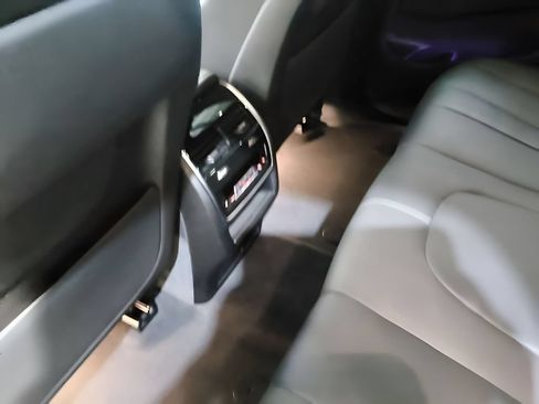 Used 2022 BMW X5 xDrive40i w/ Premium Essential Package AWD/4WD image 20