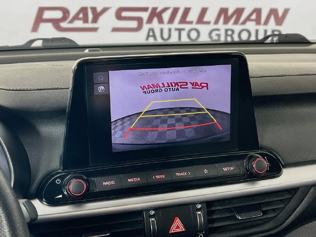 Used 2023 Kia Forte LXS w/ LXS Technology Package FWD image 17
