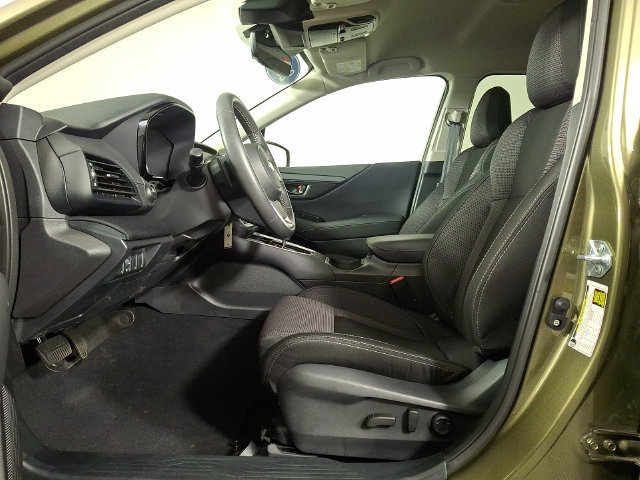 Certified 2025 Subaru Outback Premium AWD/4WD image 15