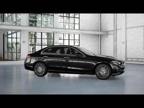 Certified 2026 Mercedes-Benz C 300 4MATIC Sedan image 9