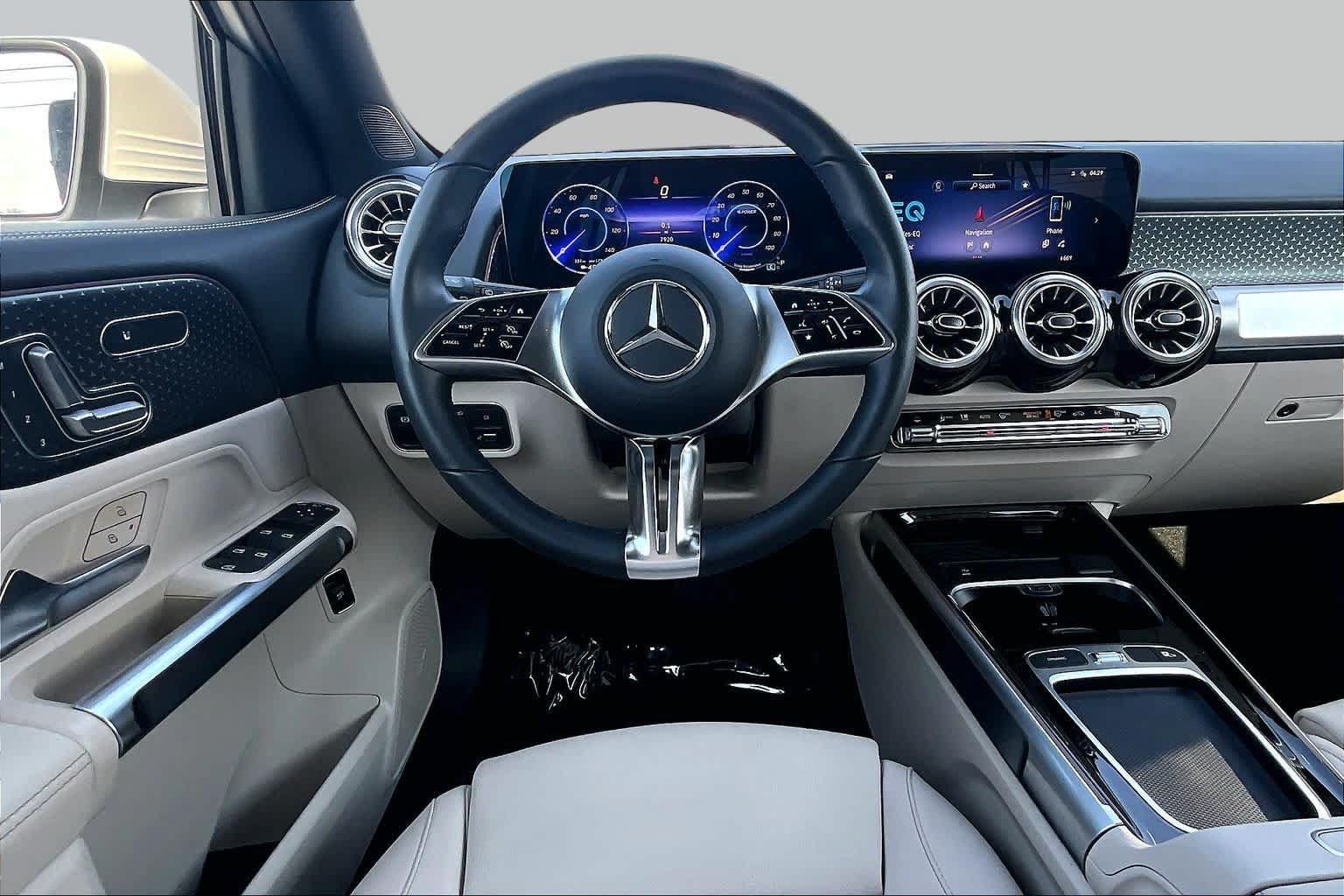 Used 2024 Mercedes-Benz EQB 250+ image 5