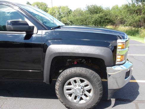 Used 2015 Chevrolet Silverado 2500 LT w/ LT Convenience Package AWD/4WD image 27