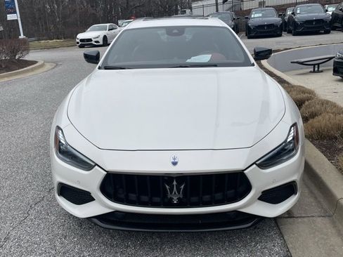 Used 2023 Maserati Ghibli Modena Q4 image 3