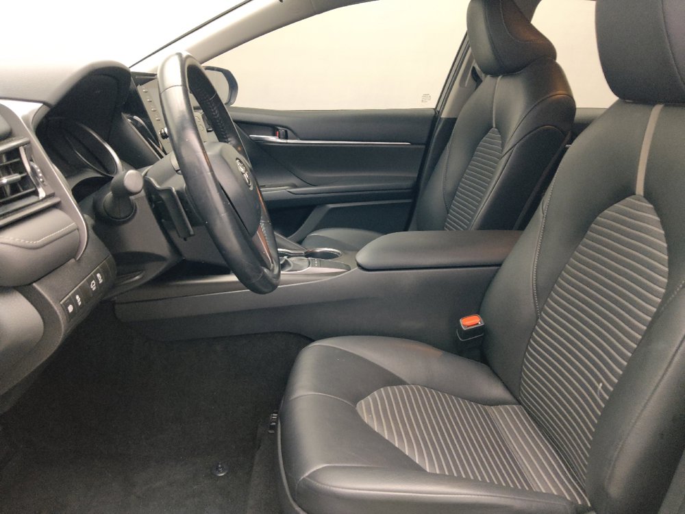 Used 2023 Toyota Camry SE FWD image 17
