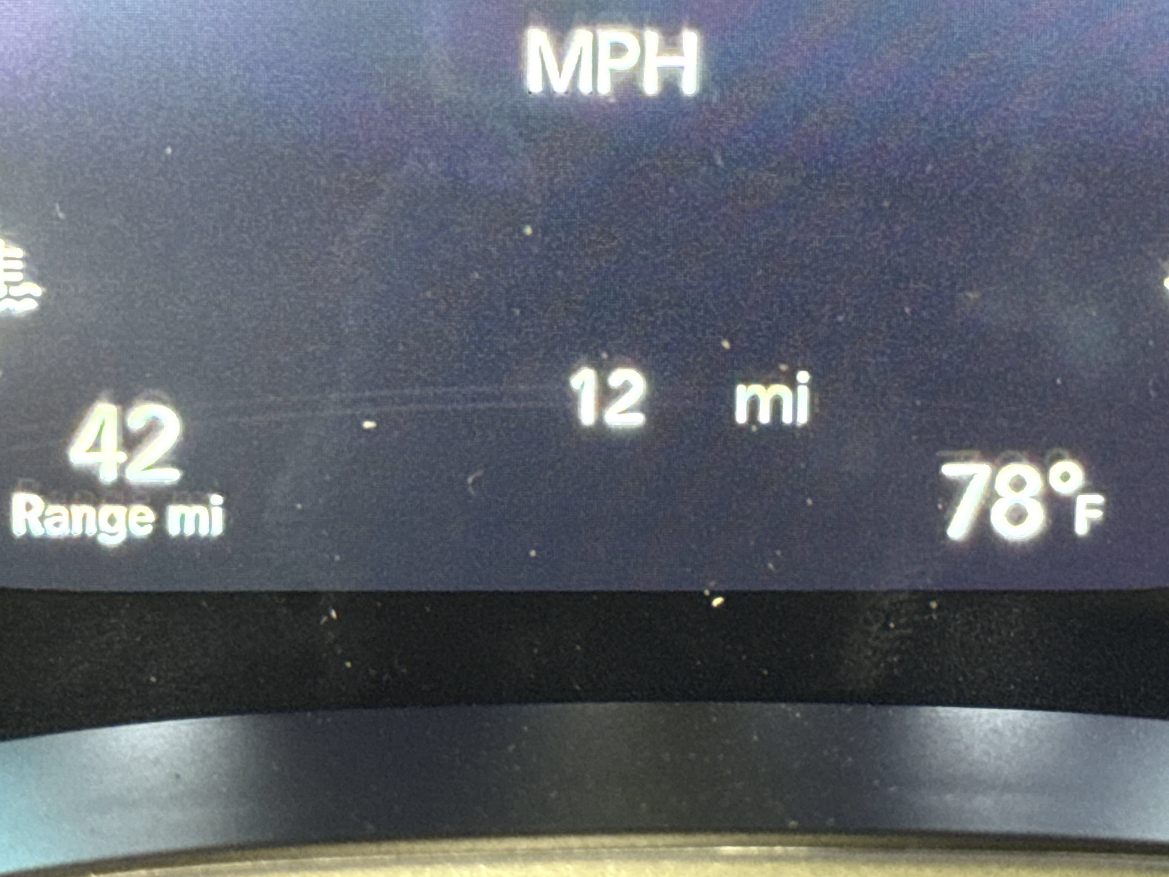 New 2026 Chrysler Voyager LX FWD image 20