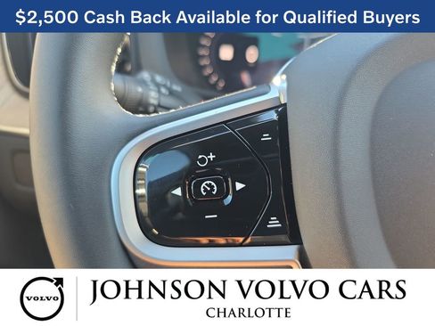 New 2026 Volvo XC60 B5 Plus w/ Protection Package Premier image 17