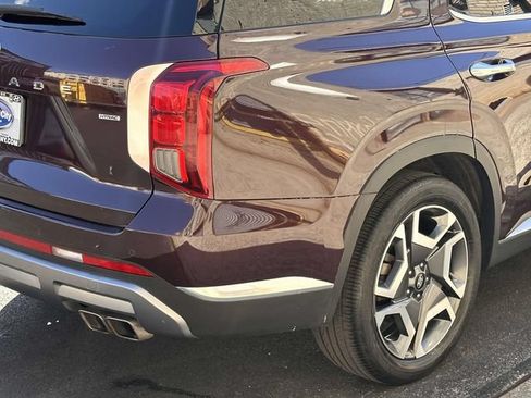 Used 2024 Hyundai Palisade Limited AWD/4WD image 14