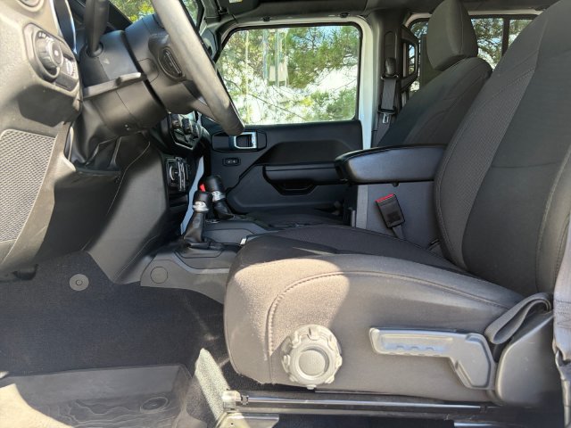 Used 2023 Jeep Wrangler Unlimited Sport AWD/4WD image 14