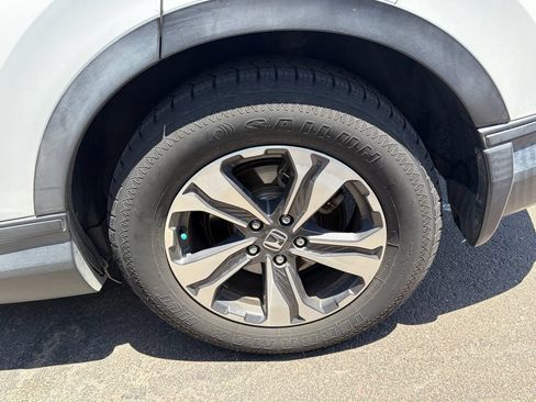 Used 2019 Honda CR-V LX image 7
