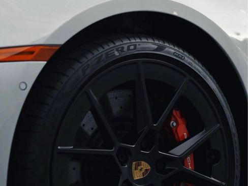 Used 2025 Porsche 911 Carrera S image 9