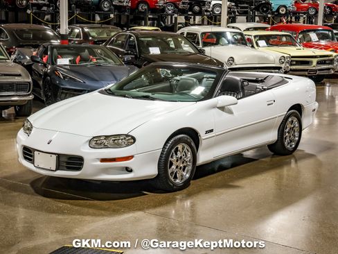 Used 2002 Chevrolet Camaro Z28 RWD image 42