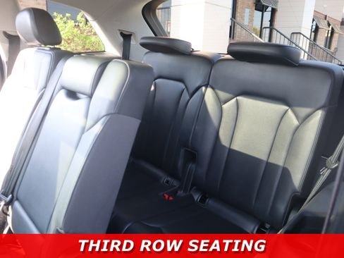 Used 2019 Audi Q7 3.0T Premium Plus w/ Premium Plus Package image 35