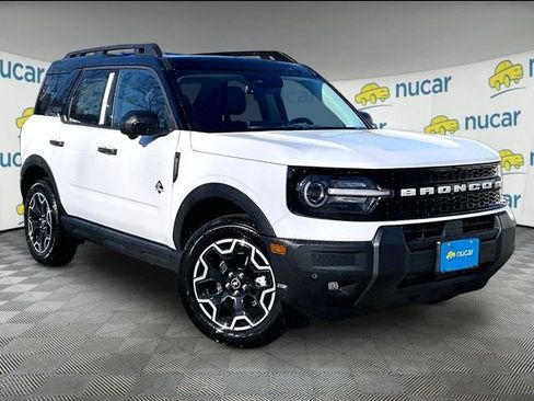New 2026 Ford Bronco Sport Outer Banks w/ Outer Banks Tech Package+ AWD/4WD image 1