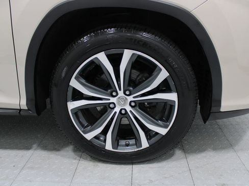 Used 2017 Lexus RX 350 AWD w/ Premium Package image 5