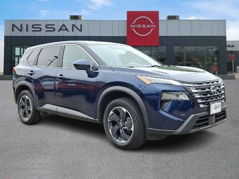 Certified 2024 Nissan Rogue SV AWD/4WD image 1