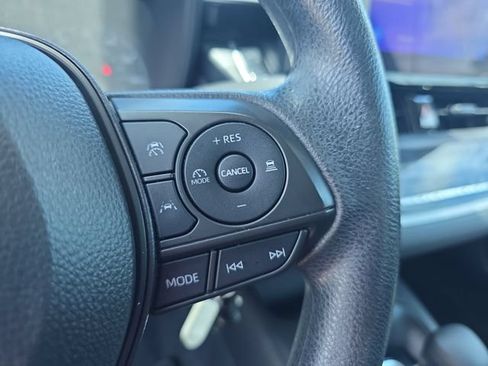 Used 2024 Toyota Corolla LE FWD image 22
