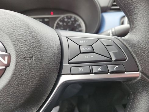 New 2025 Nissan Versa SV w/ Trunk Package image 31