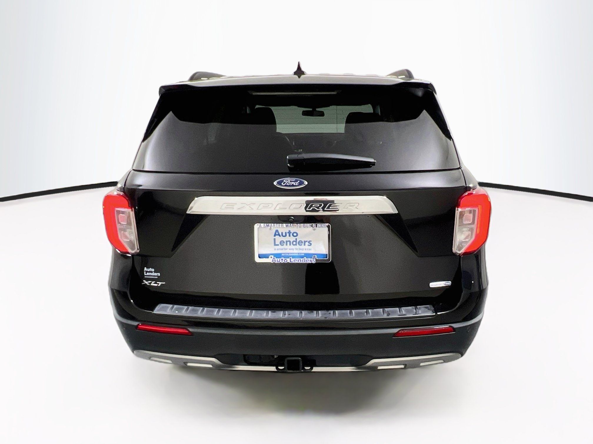 Used 2020 Ford Explorer XLT w/ Equipment Group 202A AWD/4WD image 6