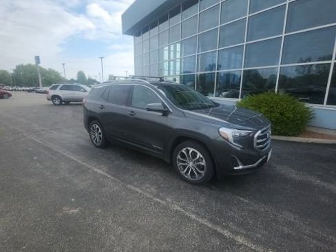 Used 2020 GMC Terrain SLT w/ Preferred Package AWD/4WD image 1