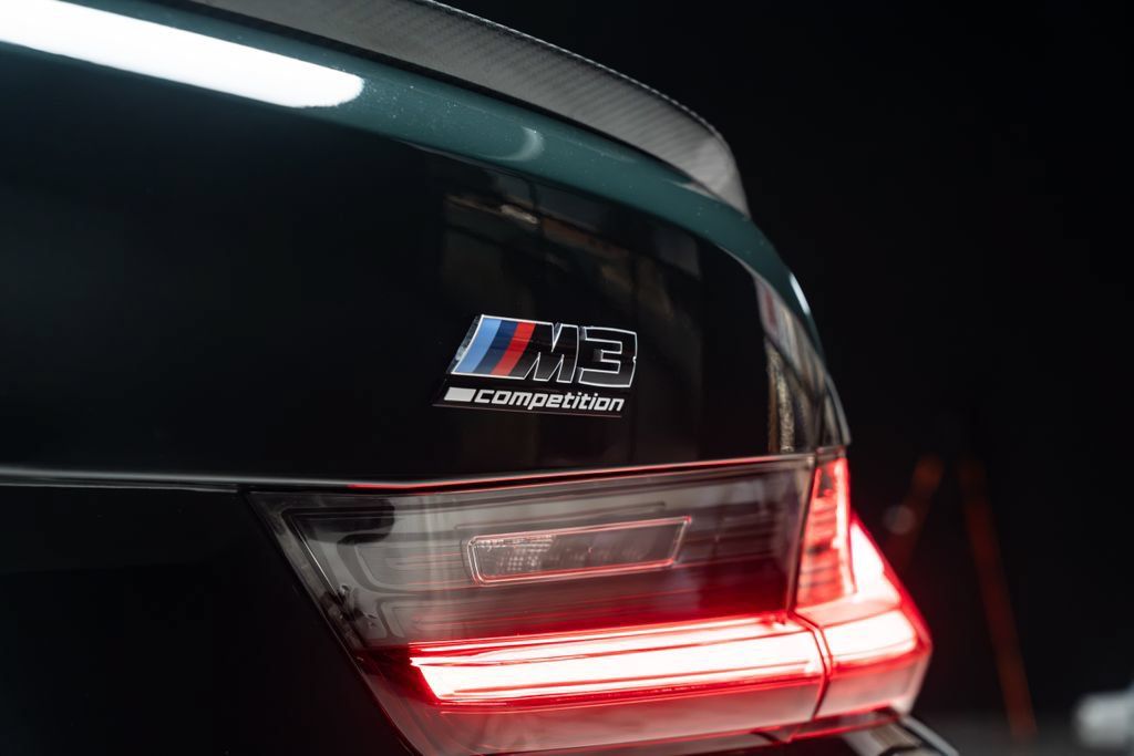 Used 2025 BMW M3 Competition w/ M Carbon Exterior Package AWD/4WD image 18
