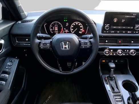 Used 2025 Honda Civic Sport image 6