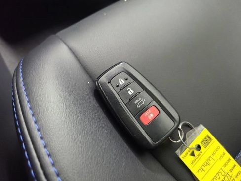 Used 2024 Toyota RAV4 XSE AWD/4WD image 38