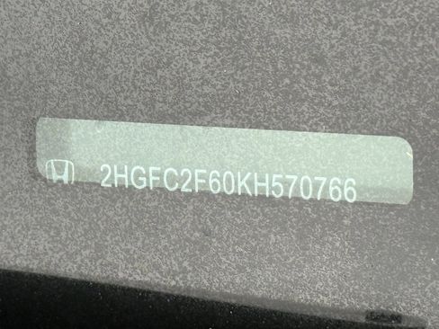 Used 2019 Honda Civic LX image 32